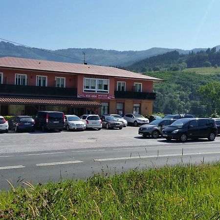 Pension Bide-Ondo Amorebieta-Etxano Exterior foto