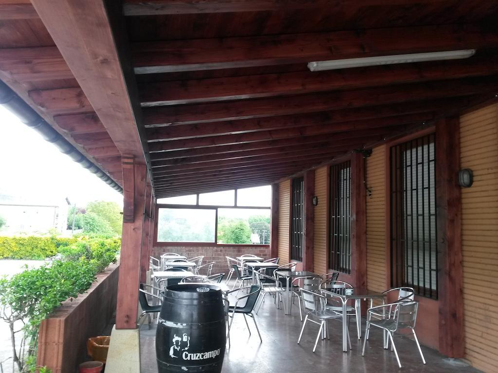 Pension Bide-Ondo Amorebieta-Etxano Exterior foto